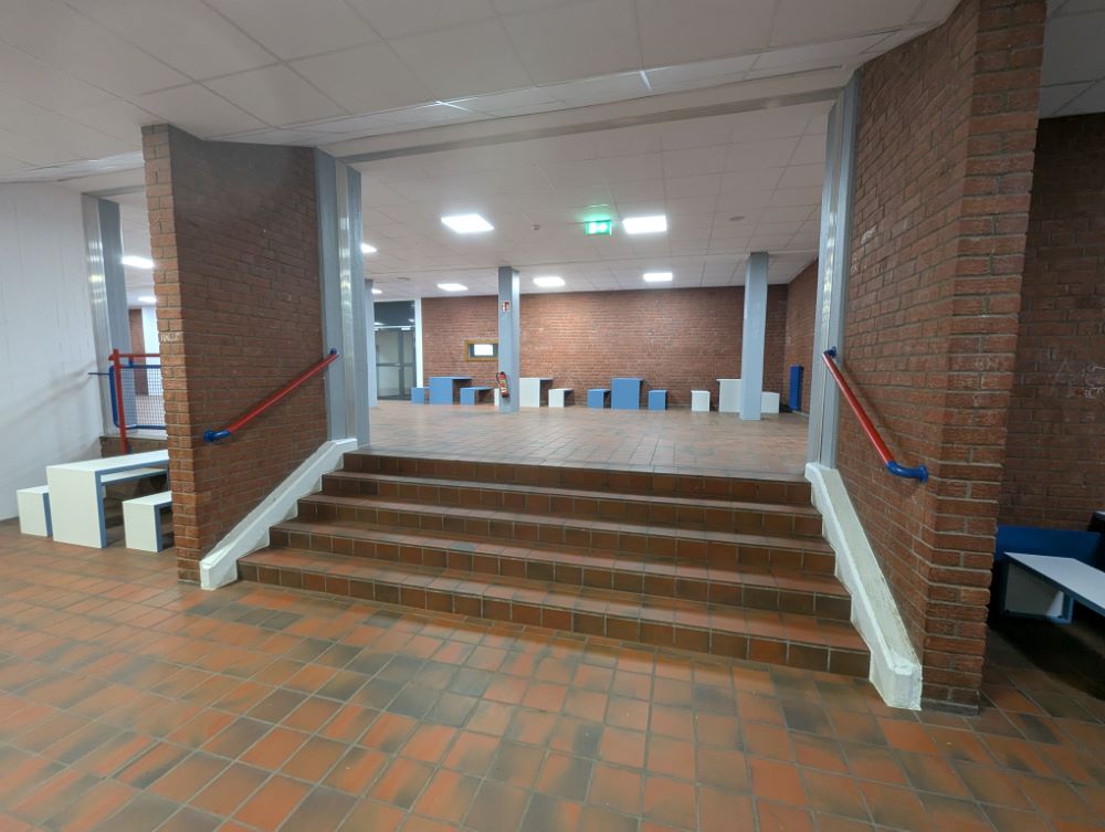 Flurmoebel AEG 20260302 080005119 Web